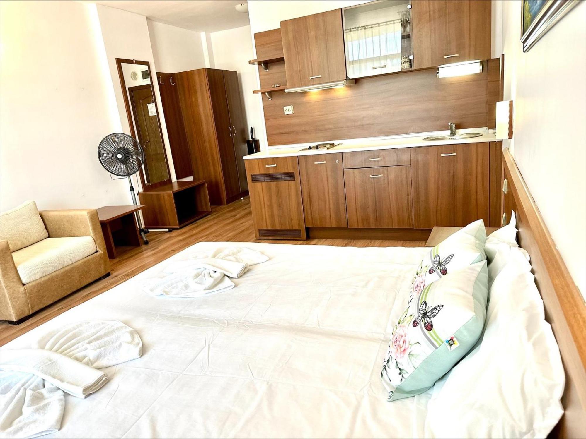 Grenada - Menada Apartments Sunny Beach Habitación foto